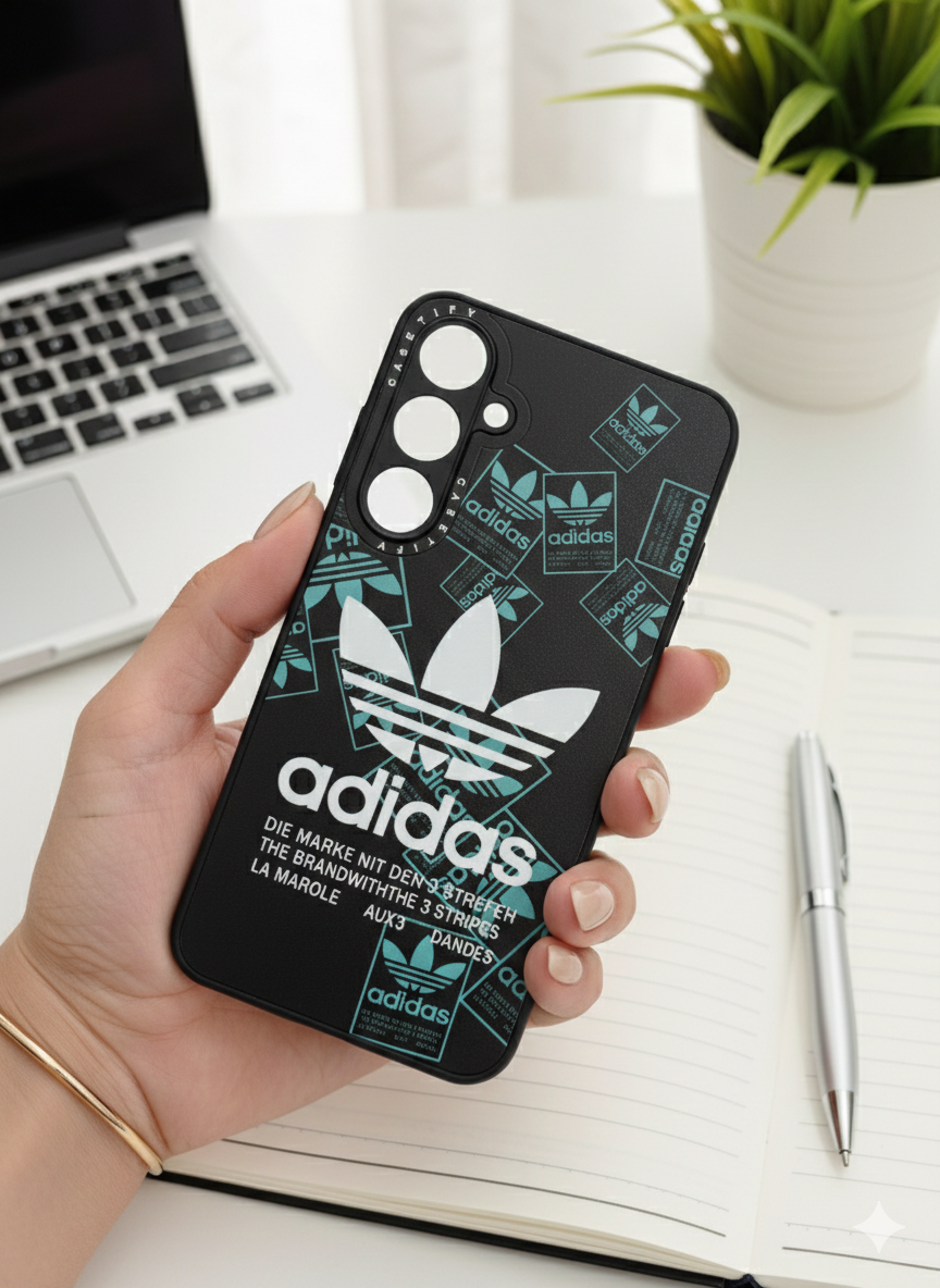 قاب Casetify طرح دار سامسونگ S23Fe طرح Adidas